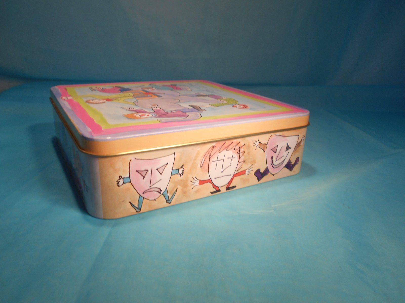 Kambly Altro in Decorazioni & Accessori: Kambly Blechbüchse, Dimitri, mit Elefant – Usato da Bellach venduto da JingleCherry 3