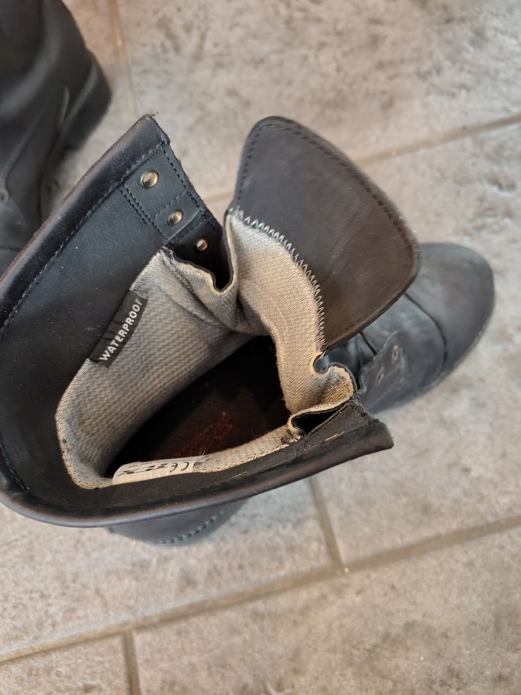 TCX Scarpe da uomo: Bottes moto noires TCX, cuir, 43 – Usato da St-Imier venduto da Isatys89 5