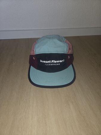 Cap