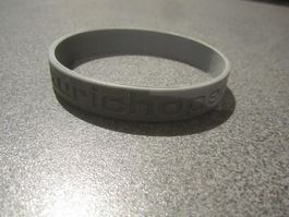 Armband grau, Aufschrift: Zürich open