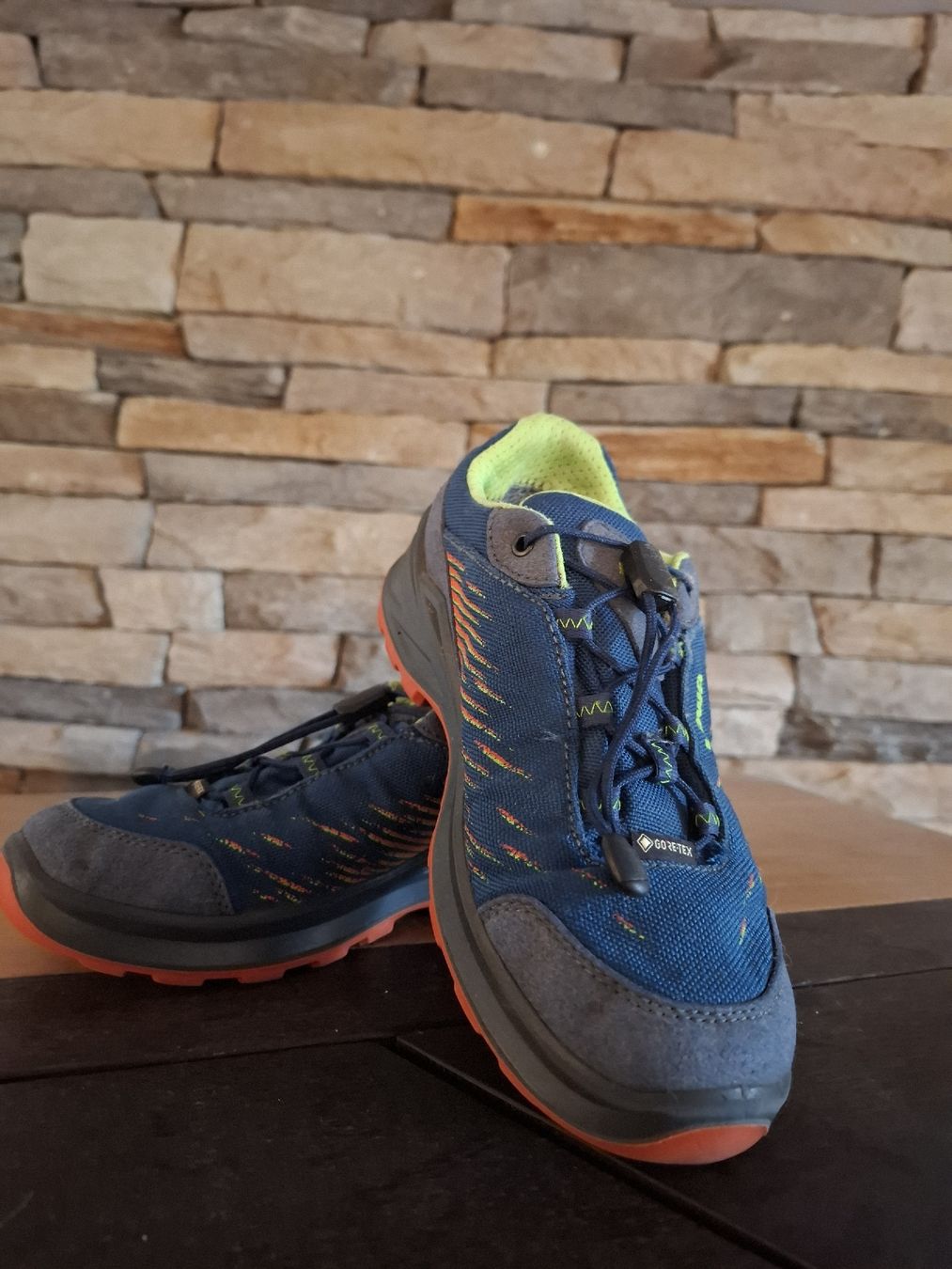 Lowa Chaussures garçon: chaussures LOWA  – D'occasion à Saignelégier par mar_kf97