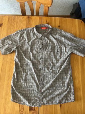Chemise  POLO Lafuma  taille XL  état d'occasion
