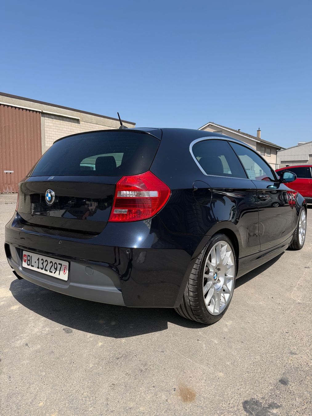 BMW Automobili: BMW 118i MTech Frisch ab MFK – Usato da Muttenz venduto da Patrick778 3