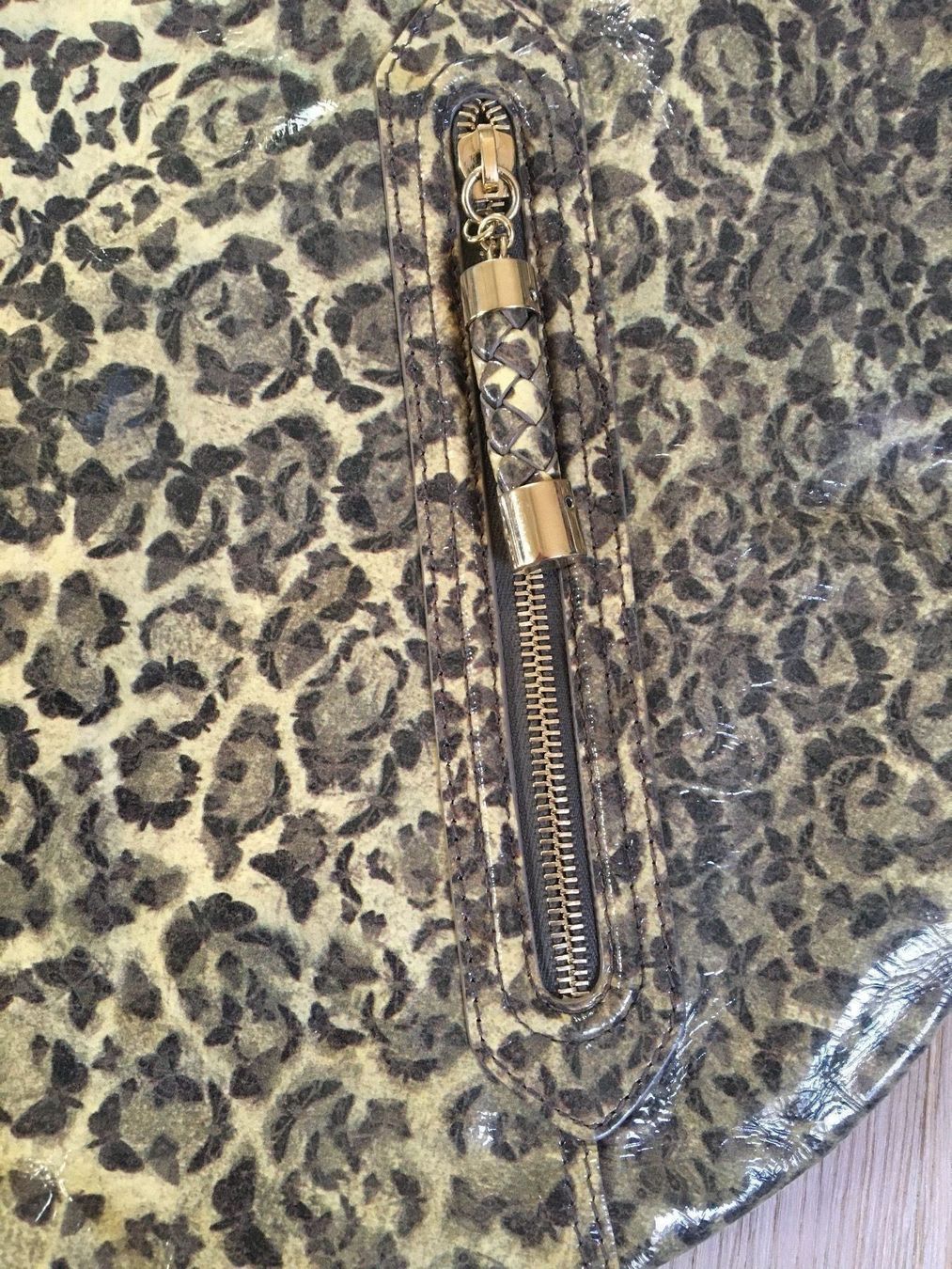 Bally Sacs femmes: Neue Ballytasche mit coolem Design – Neuf (Voir description) à Winkel par Flyhy2020 3