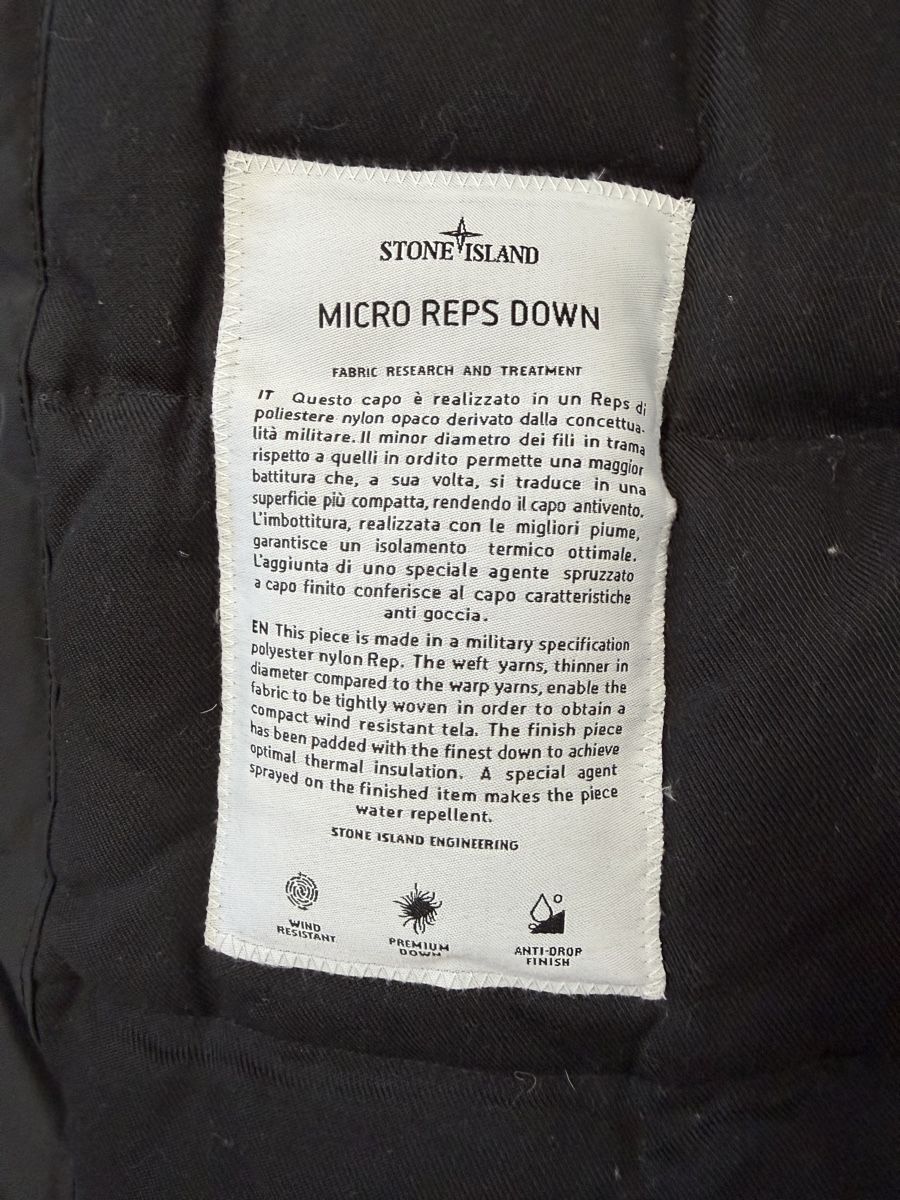 Stone Island Vestes: Stone Island Jacke  – D'occasion à Pfäffikon ZH par Nataliia. 3