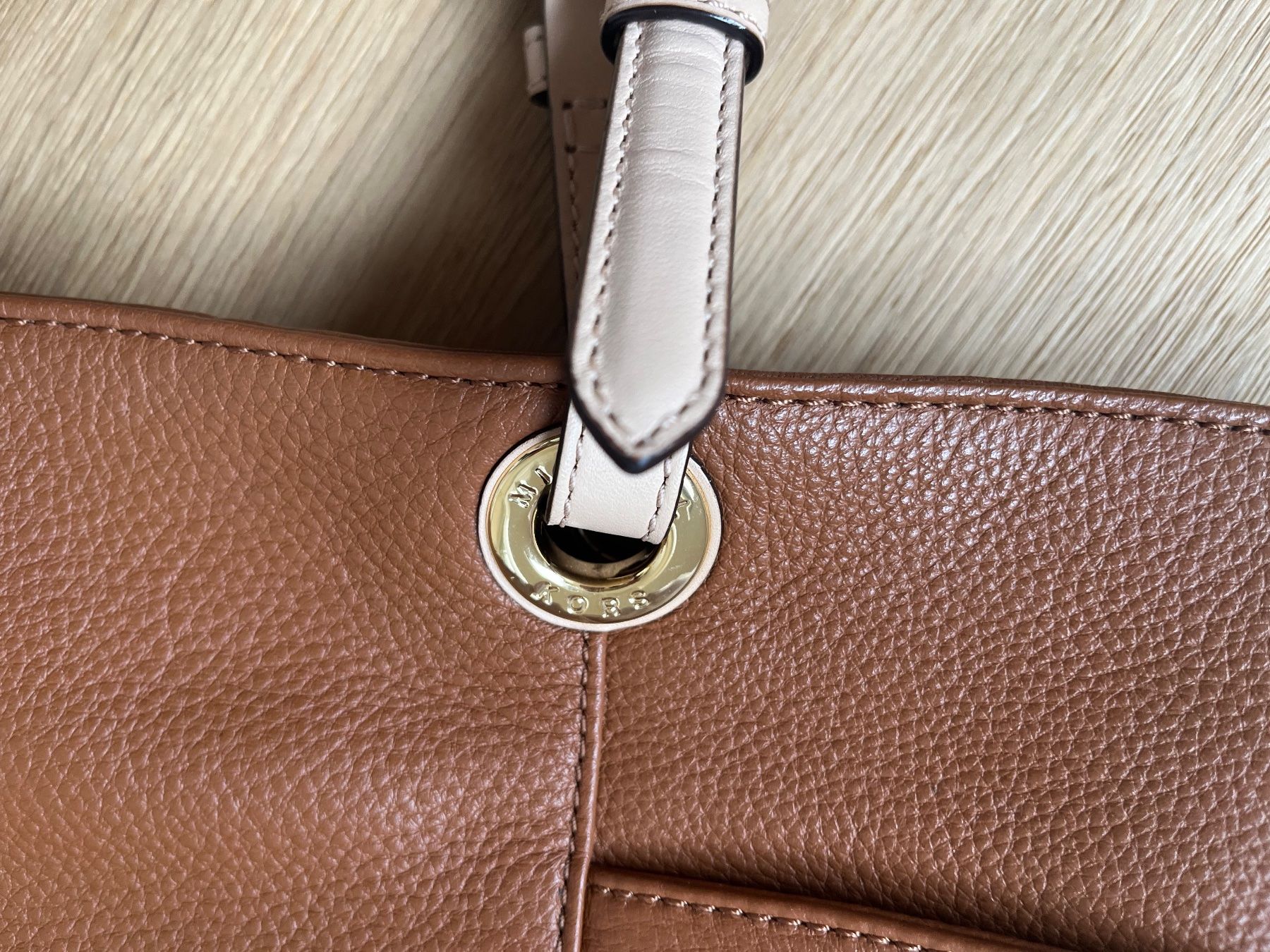 Michael Kors Borse da donna: Michael Kors Tasche, hellbraunes Leder, nie gebraucht – Nuovo (secondo la descrizione) da Kriens venduto da Hasebueb 1