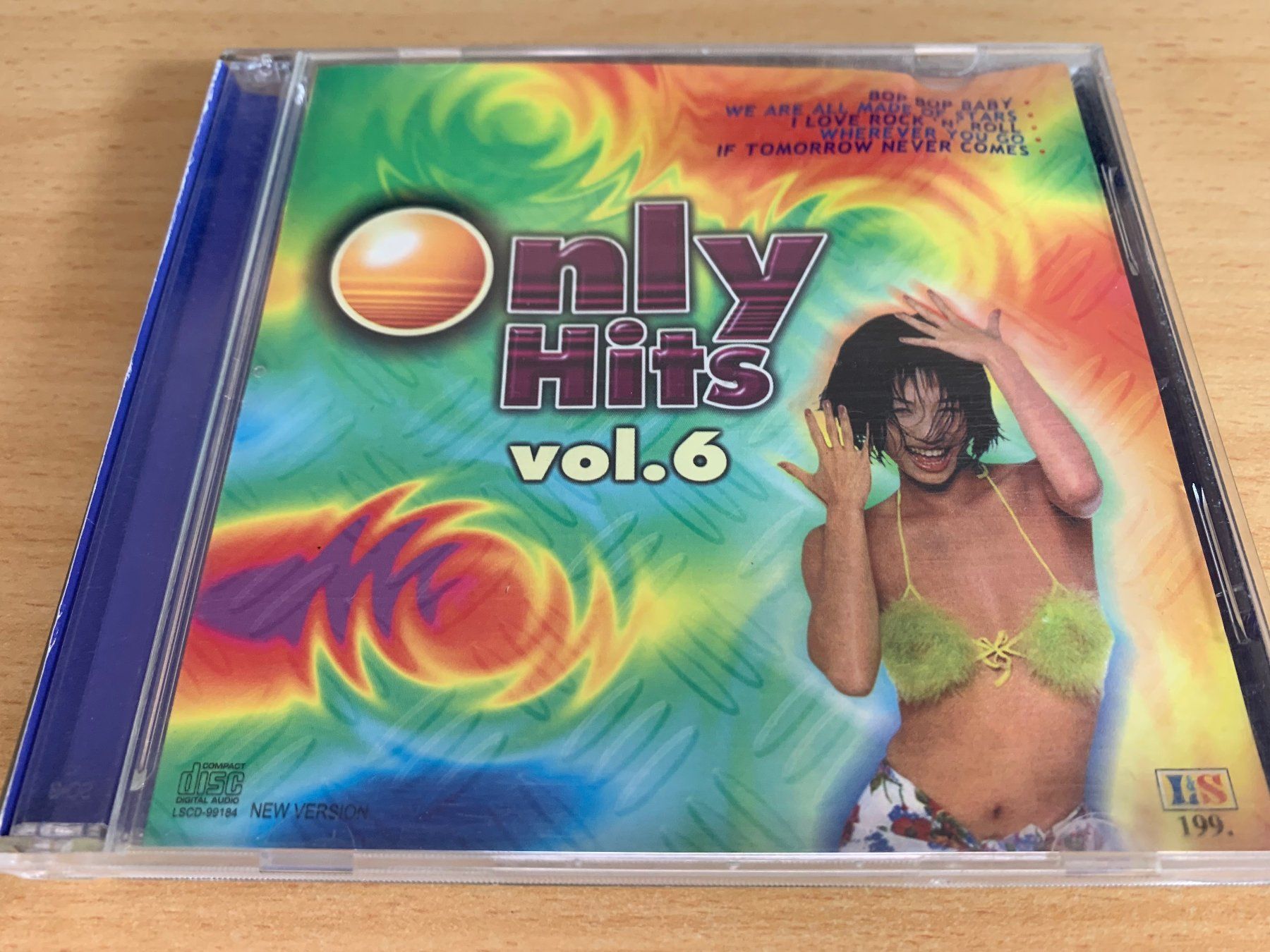 CDs: Only Hits Vol. 6 – Gebraucht aus Rikon im Tösstal von Alpenmutz