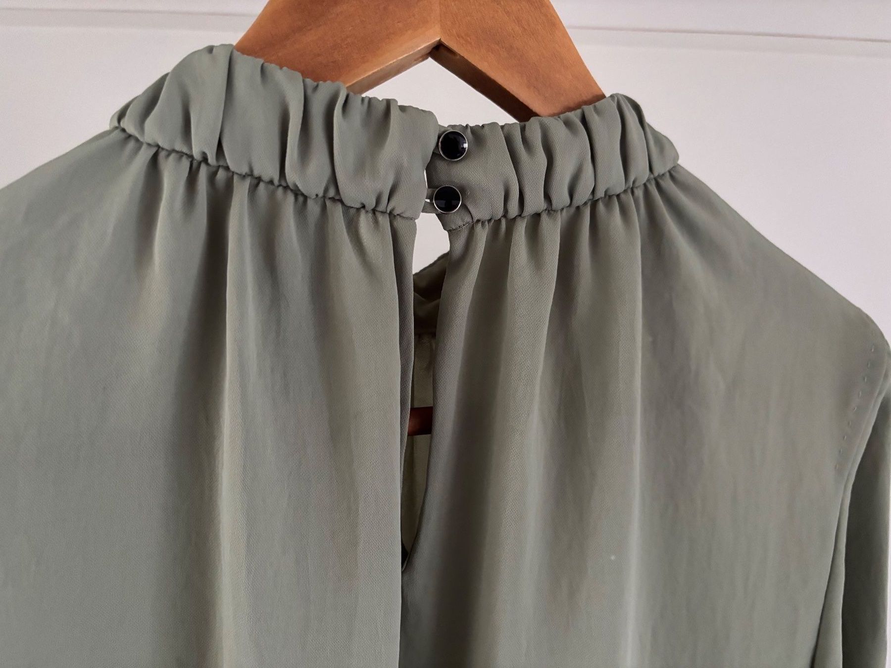 Marc Cain Camicette: Marc Cain Bluse Damen Gr. 2 – Usato da Niederrohrdorf venduto da Fastwieneu 2