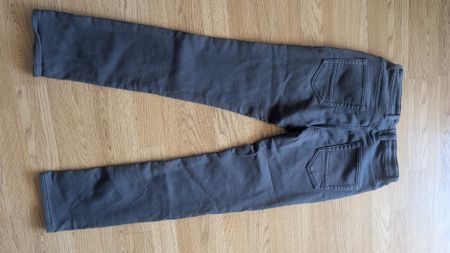 Dunkelgraue Hose leicht gefüttert. Gr. 164, Top Zustand!