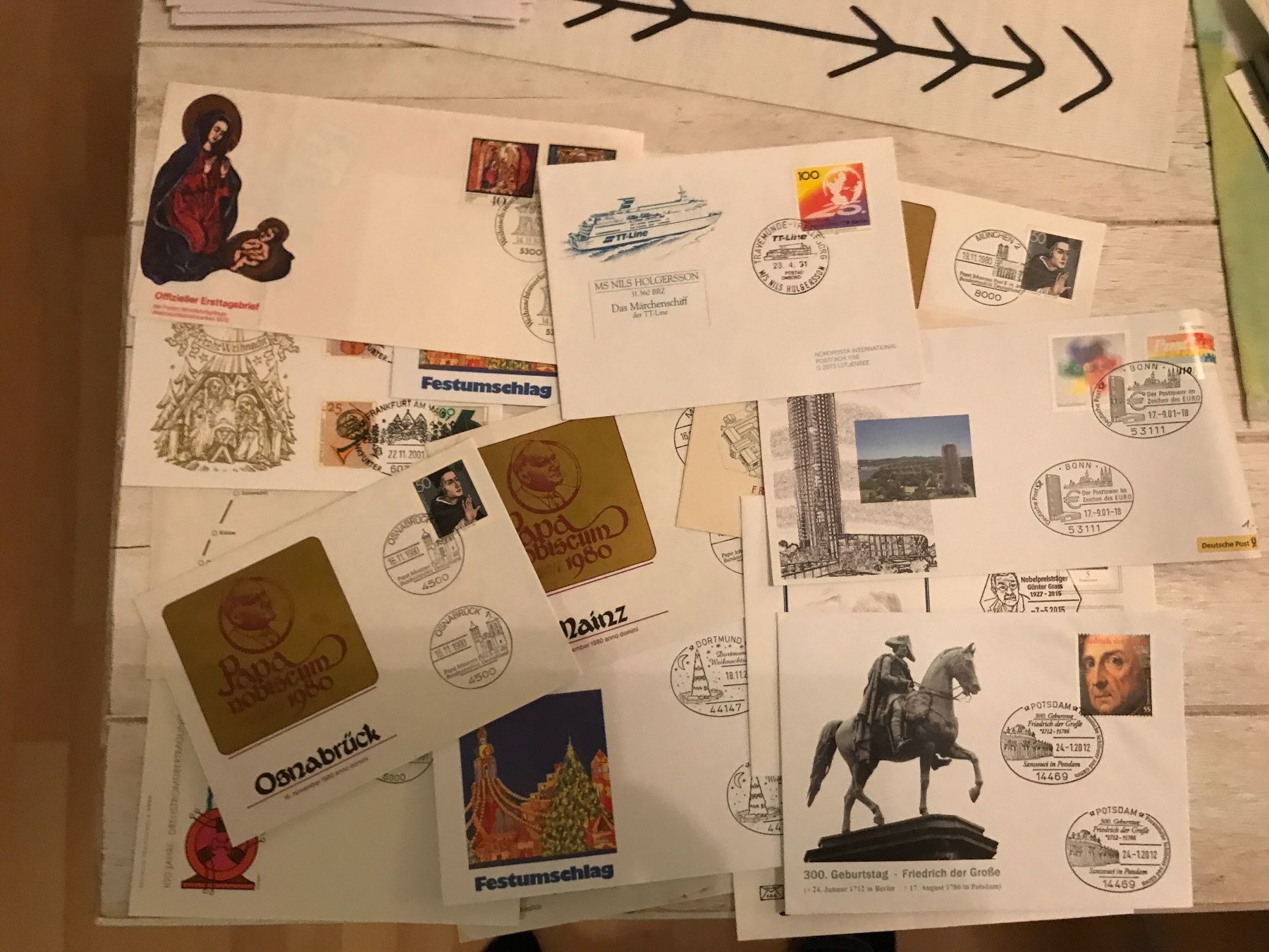 Alle Briefmarken: 100 FDC Deutschland (800-27) – Gebraucht aus St.Gallen von Bigdisch 8