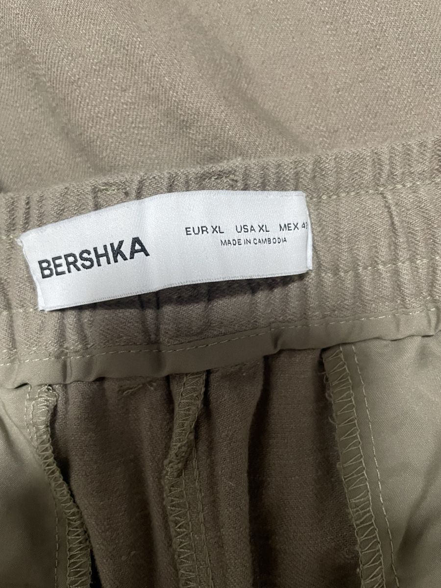 Bershka Hosen: Bershka Relaxed Sommerhose – Neu (gemäss Beschreibung) aus Visp von lut_8nkc 2
