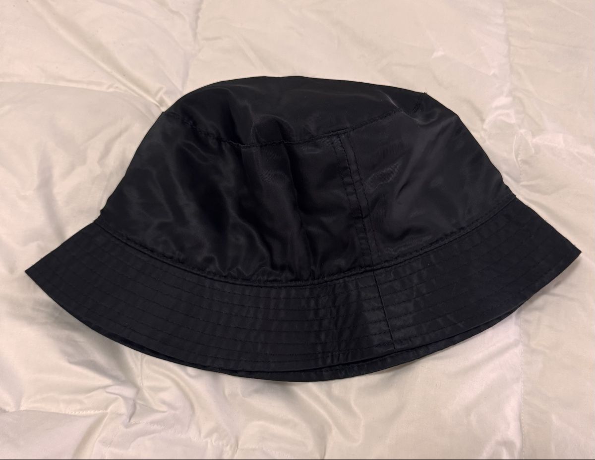 Calvin Klein Hüte, Mützen & Caps: Calvin Klein bucket hat schwarz – Neu (gemäss Beschreibung) aus Lenzburg von CelinaS01 4