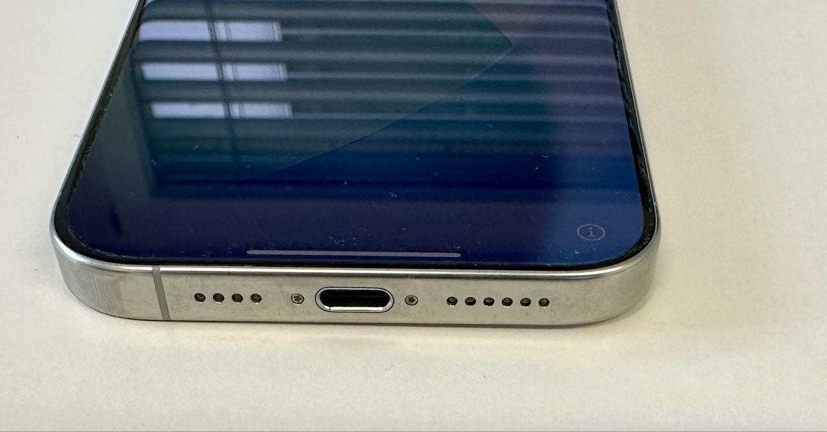 Apple Telefoni cellulari / Smartphones: Apple iPhone 16 Pro Max 256GB White Titanium – Usato da Sirnach venduto da Swiss4403 3