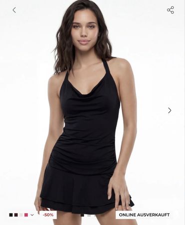 Schwarzes Minikleid