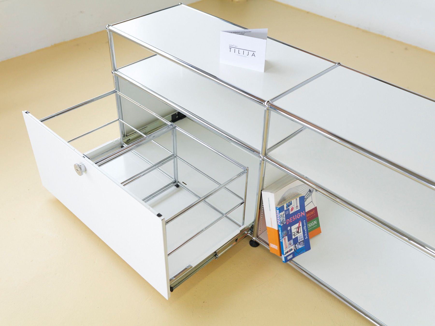USM Cassettiere: USM Lowboard in Reinweiss – Usato da Meinisberg venduto da atelier_TILIJA 3