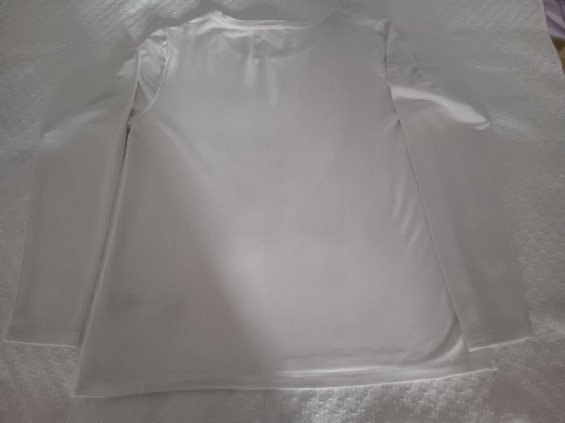 Monari T-shirts: Monari Langarmshirt Cremeweis Gr40 mit Strassmotiv – D'occasion à Zürich par chr_l98j 9