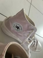 Vans und Converse Schuhe Mädchen