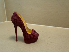 Deko Schuh Figur  rot mit Steinen