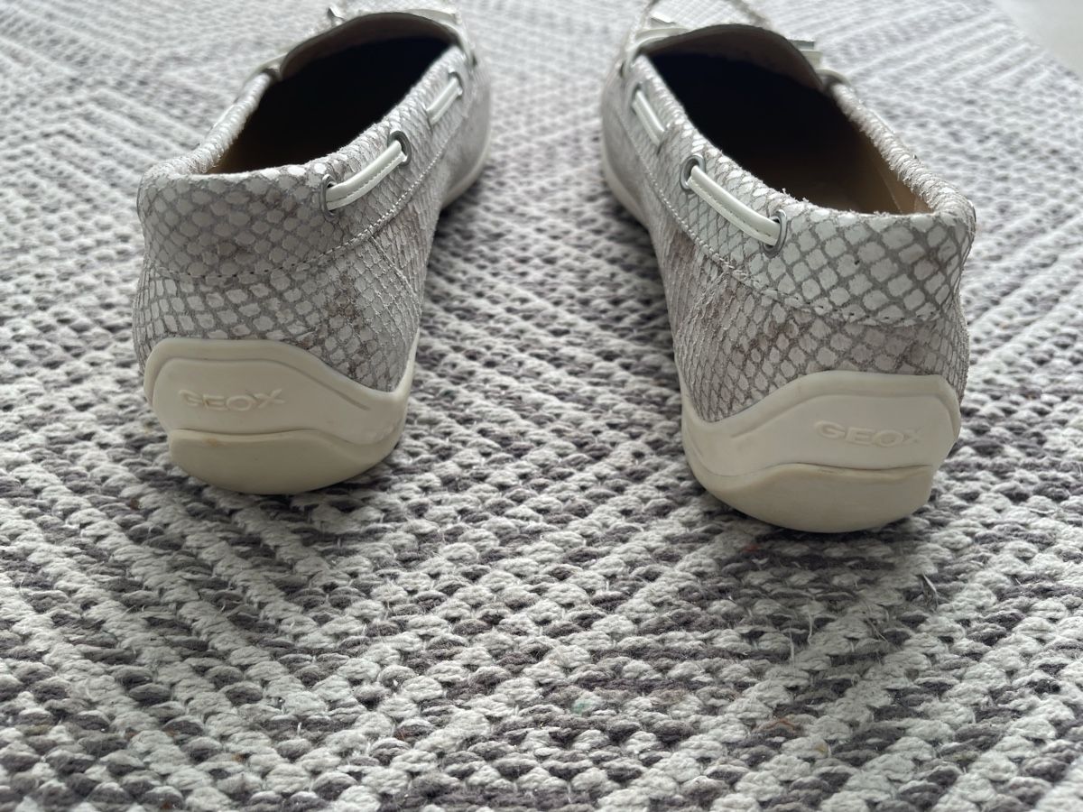 Geox Damenschuhe: Geox Damenschuhe, Gr. 38 Top Zustand – Gebraucht aus Adliswil von JadrankaR 2