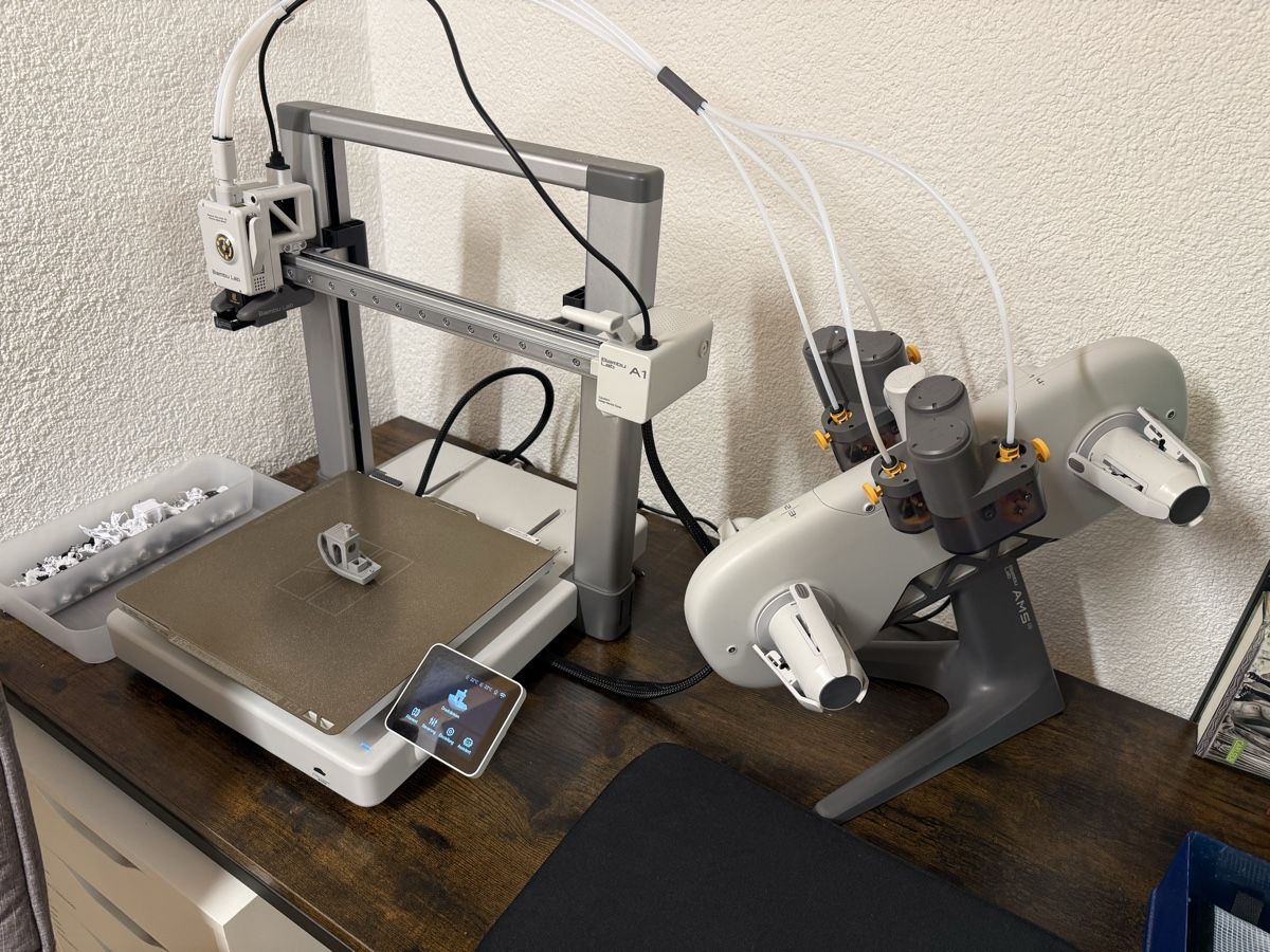 Bambu Lab Imprimante 3D: Bambu Lab A1 Combo – D'occasion à Hinwil par nic_8gxs
