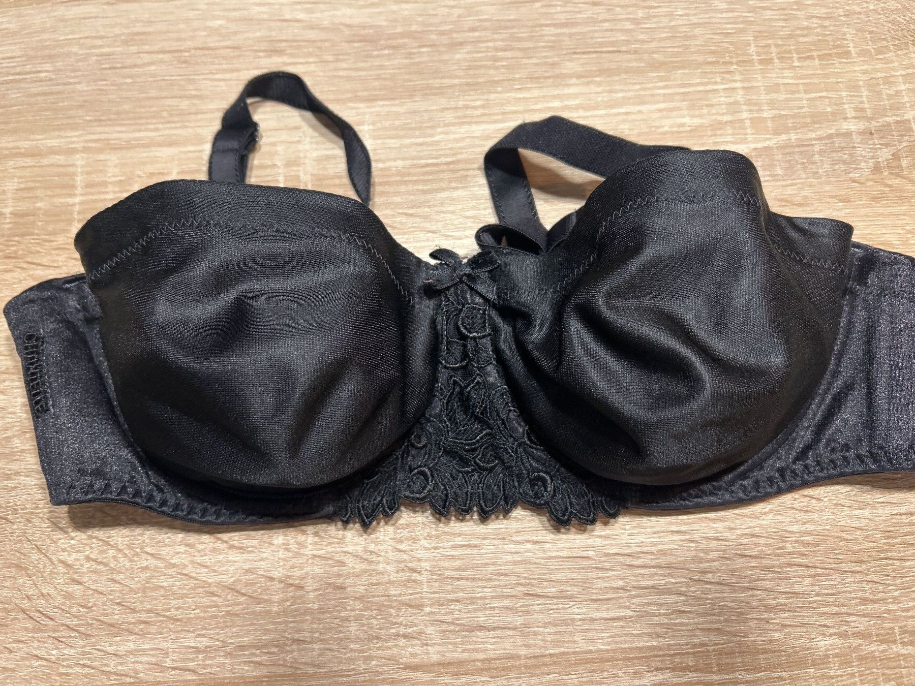 Chantelle Altra biancheria intima: BH mit Spitzen schwarz von Chantelle – Usato da Brunnen venduto da Nala2929 2