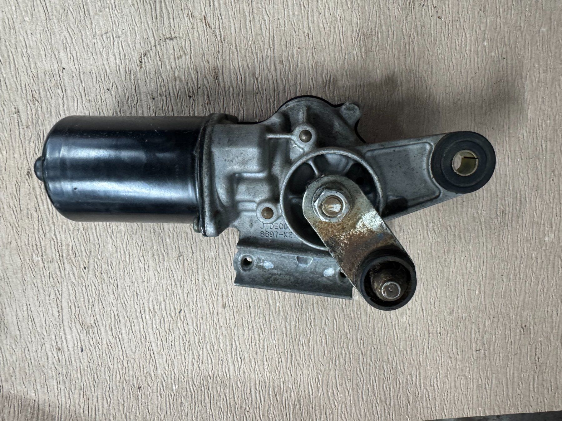Nissan Tutti pezzi di ricambio auto: Scheibenwischmotor Nissan Micra K12 – Usato da Berneck venduto da garagekaufmann 1