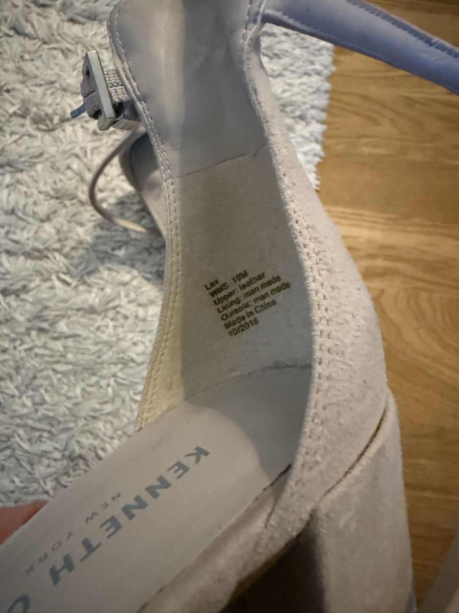 Scarpe da donna: Kenneth Cole Heels Beige – Usato da Luzern venduto da Itsclaire 6