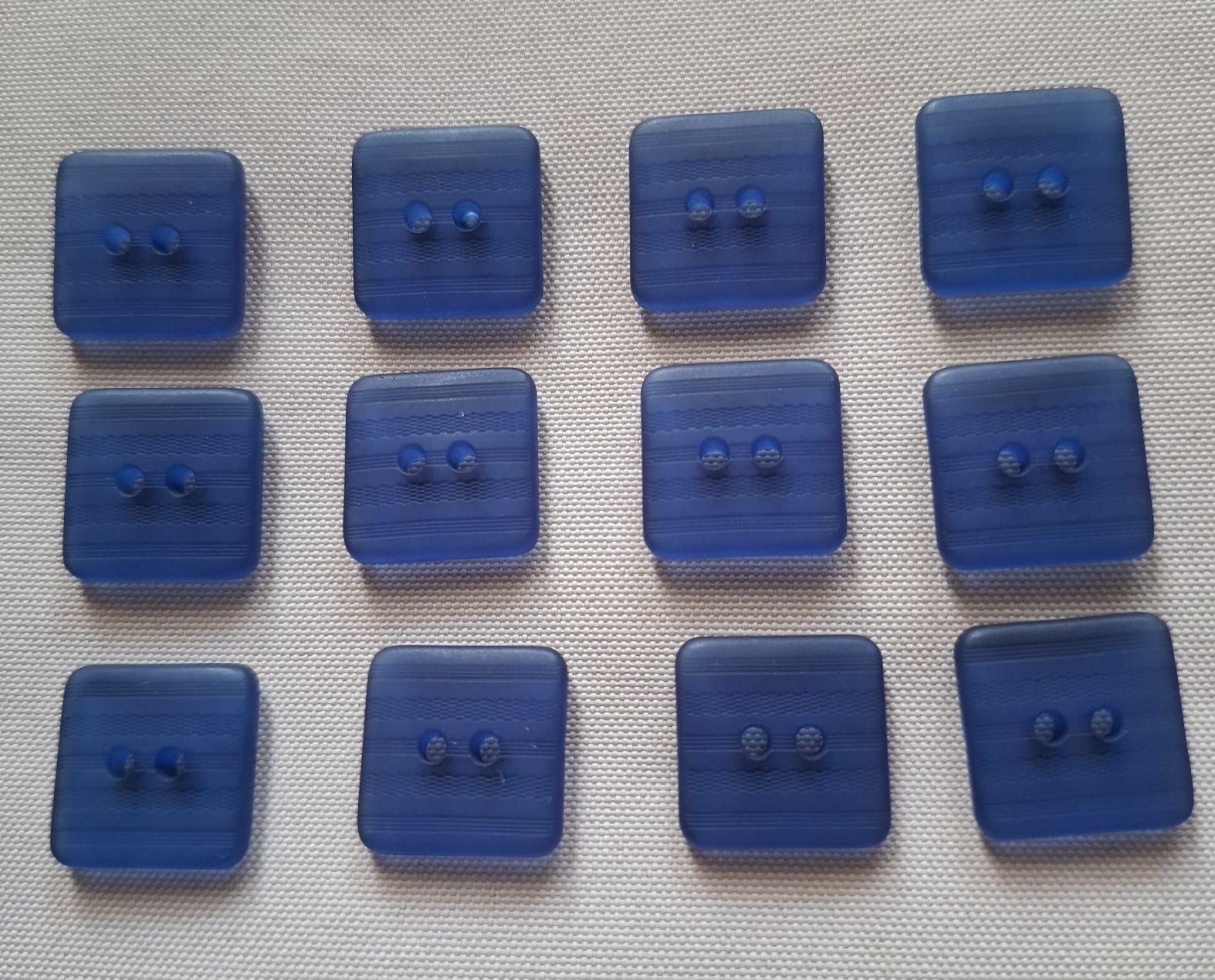 Bottoni: 12 x blaue Knöpfe, 15 mm. – Nuovo (secondo la descrizione) da Dietikon venduto da Hirschkopf 5