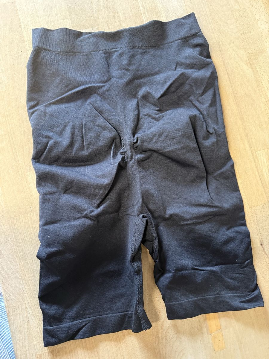 Sonstige Unterwäsche: Shape hosen – Gebraucht aus visp von Kmemo1 1