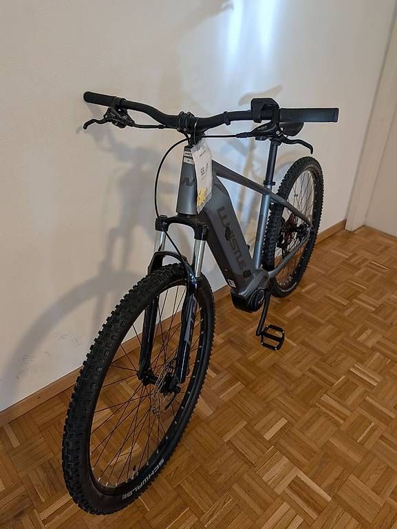 Bosch Velos: E-Mountainbike WHISTLE  29"  Bosch Active Line Plus – Gebraucht aus Meilen von ug1_6t6c