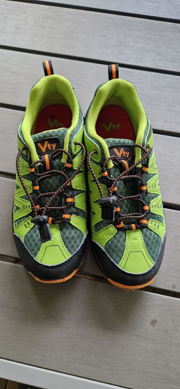 Scarpe da uomo: Vty Schuhe – Usato da Fällanden venduto da Stern722