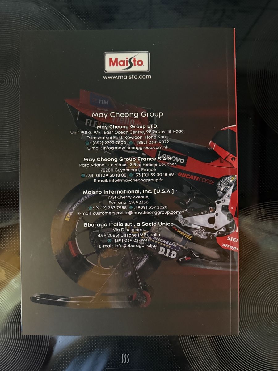 Documenti: Maisto Modellautokatalog 2025 – Nuovo (secondo la descrizione) da Messen venduto da Versber 1