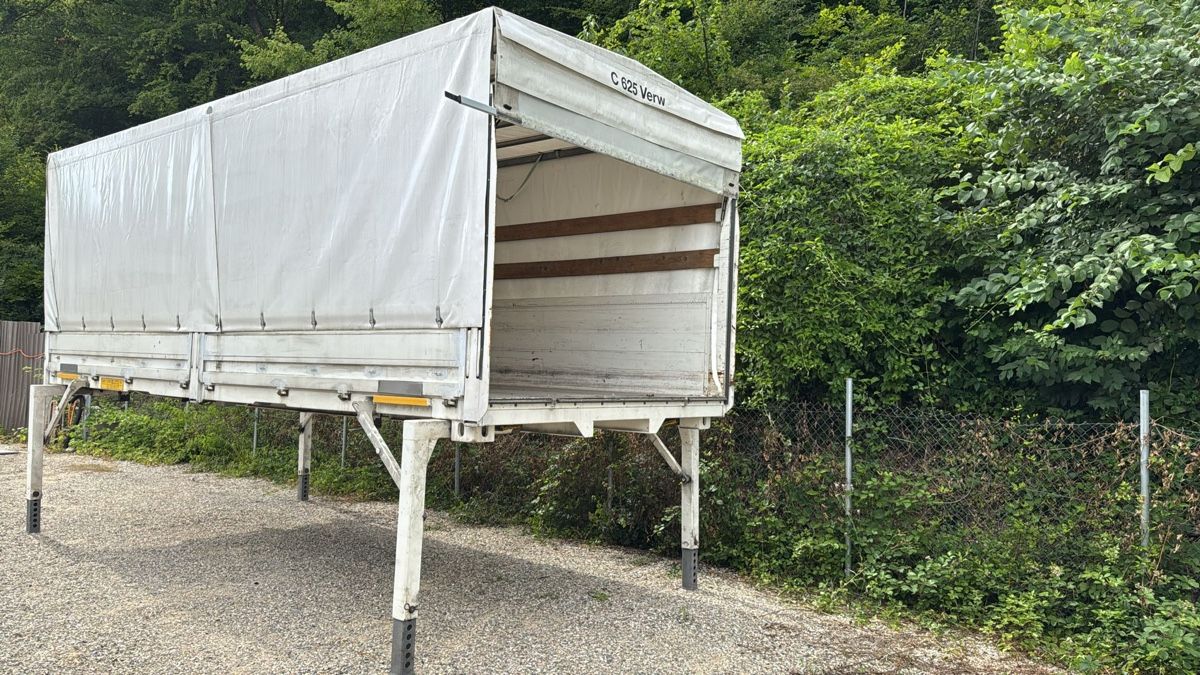 Conteneurs de construction: Wechselpritsche – D'occasion à Pfaffnau par Gerbertrans 7