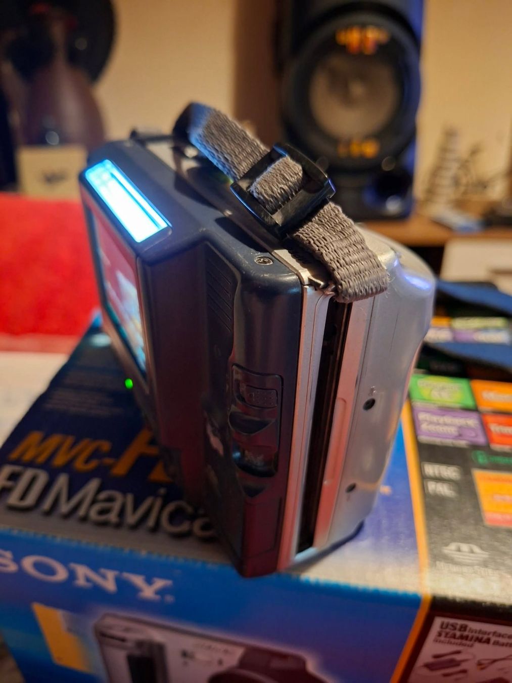 Sony Videocamere: Sony Floppy Disc Mavica MVC-FD92 – Usato da Wittenbach venduto da Nostalgie1965 7