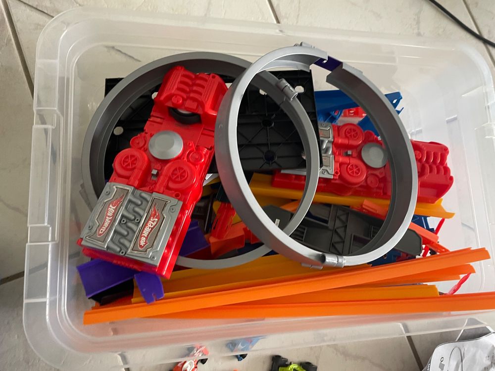 Hot Wheels Bahn für 10 verschiedene Varianten | Kaufen auf Ricardo