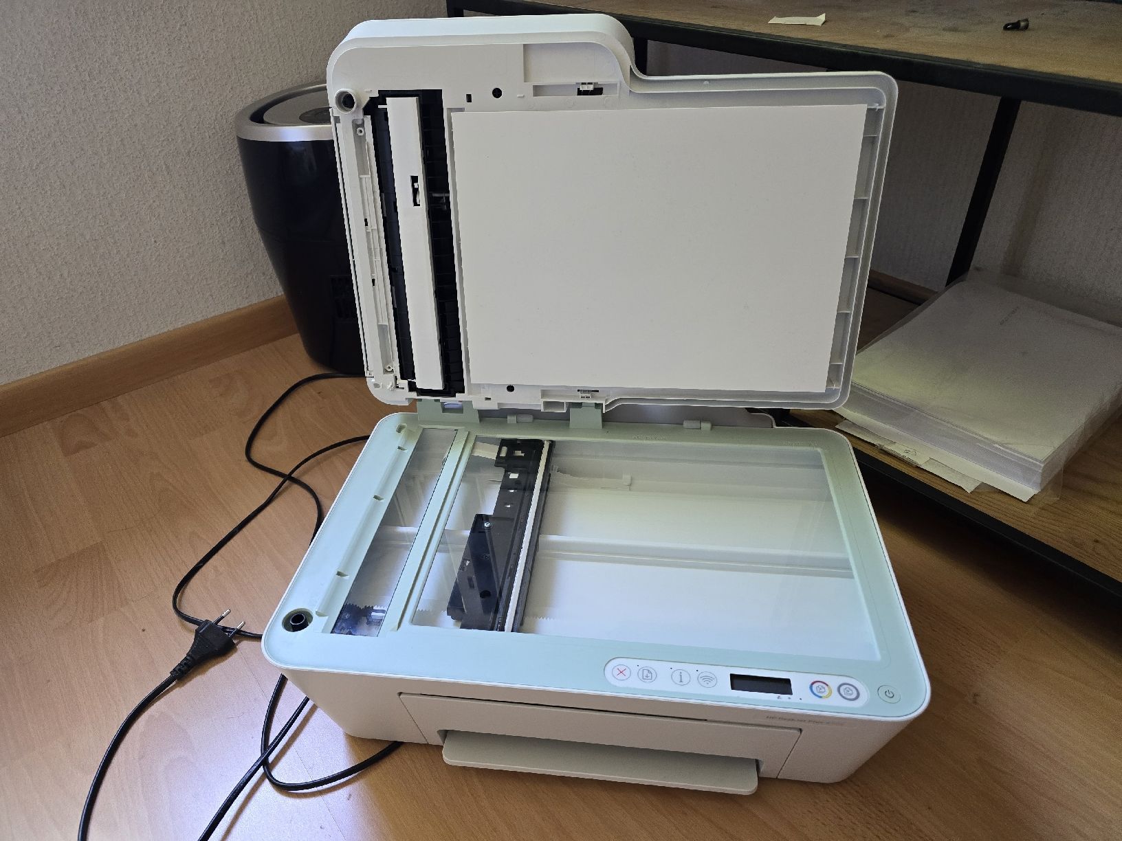 Hewlett Packard Imprimantes: HP Deskjet Plus 4122 – D'occasion à St. Gallen par anomis_m 1