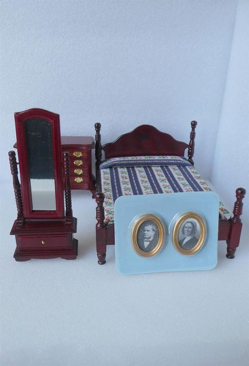 Puppenhaus Bettvorhang | 1:12 Maßstab, Handgemacht – Deko Für Puppenschlafzimmer In 3 Farben
