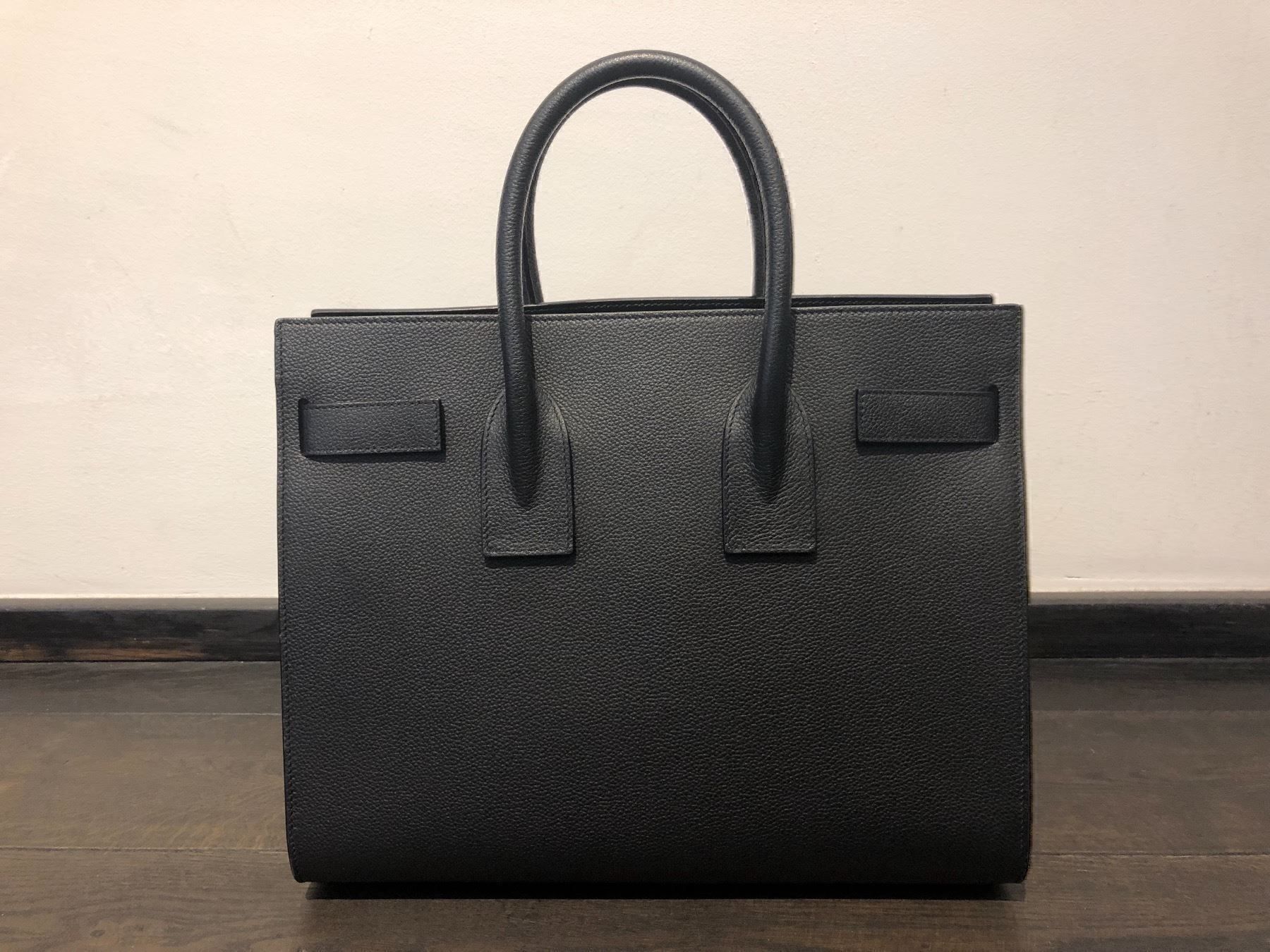 Saint Laurent Borse da donna: YSL Sac de Jour - Black - – Nuovo (secondo la descrizione) da Oeschgen venduto da Tiffany83 1