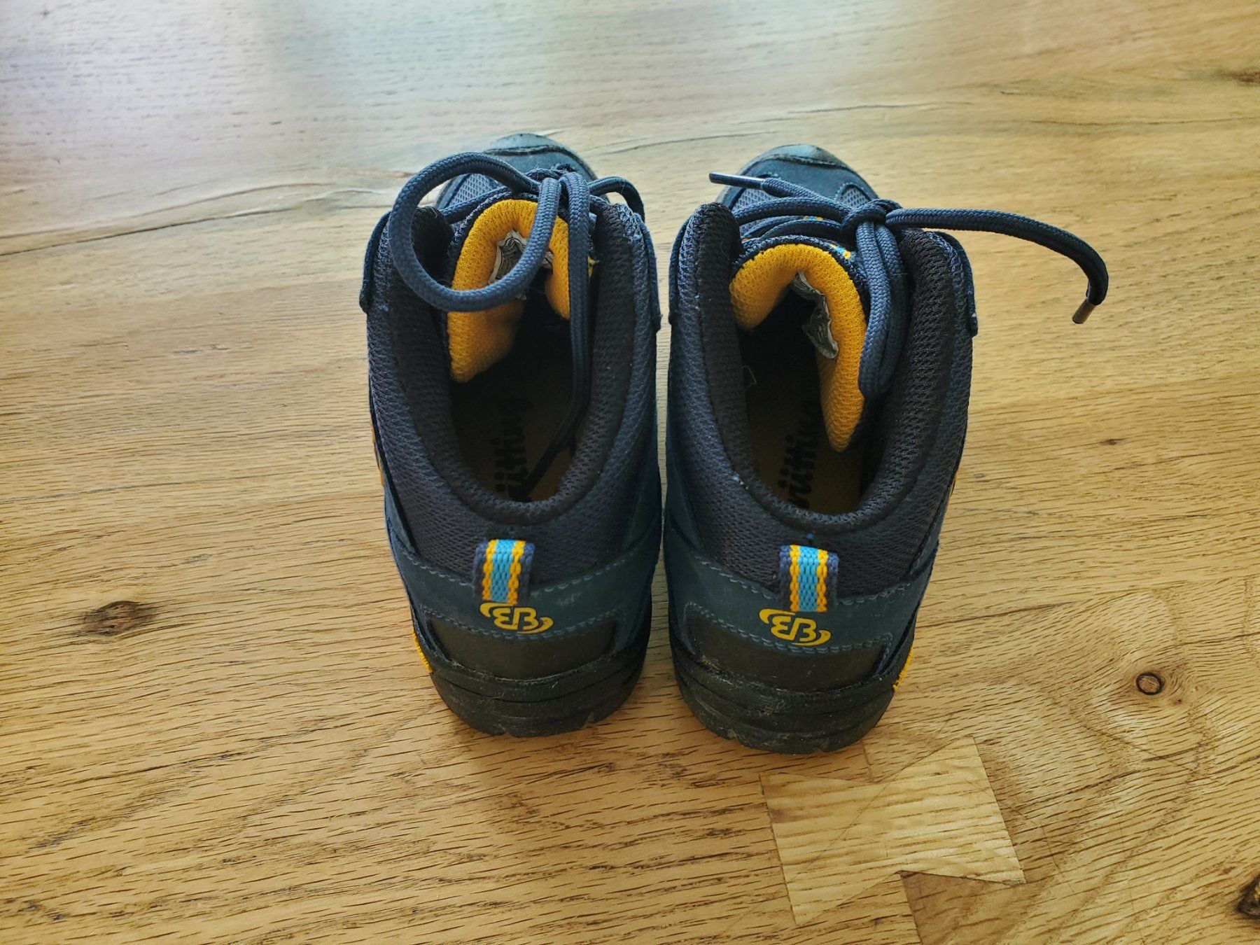 Scarpe per ragazzi: Tolle Wanderschuhe von Brütting 29 – Usato da Näfels venduto da Mila0712 2