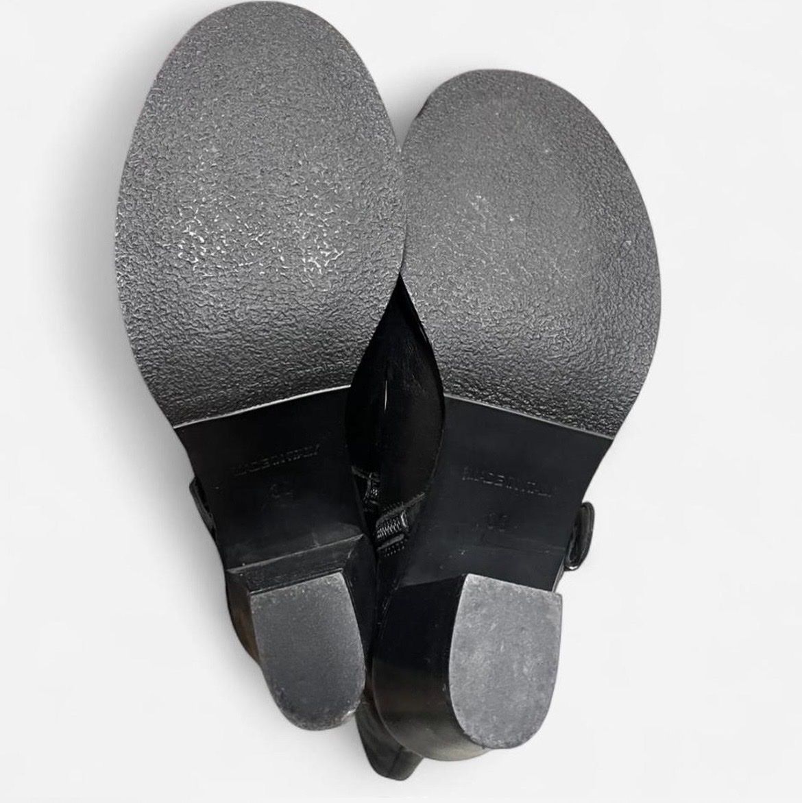 Scarpe da donna: Schwarze Lederstiefel, Grösse 39 – Usato da Watt venduto da Ene.kro 4