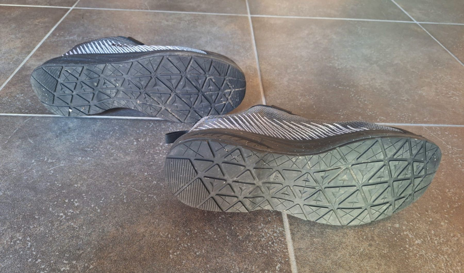 Scarpe da uomo: Mascot Sicherheitsschuhe, Grösse 45 – Nuovo (secondo la descrizione) da Wangen ZH venduto da MarianneMunz 4