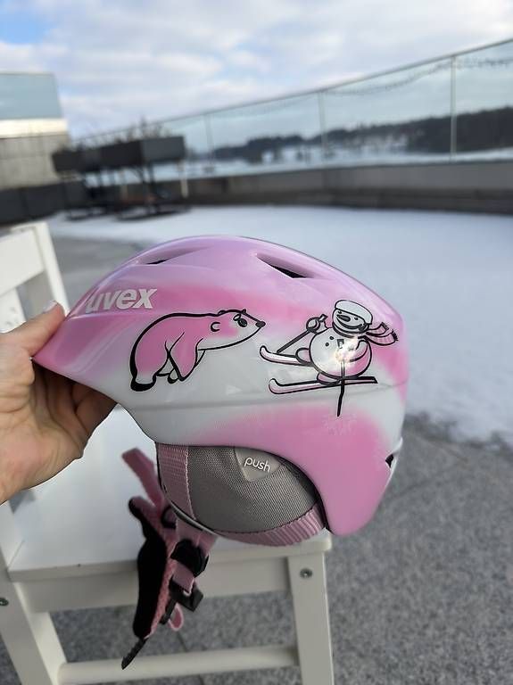 Uvex Casques: Ski Helm Grosse 48-52 – D'occasion à Aeschi SO par Oceana.Indigo