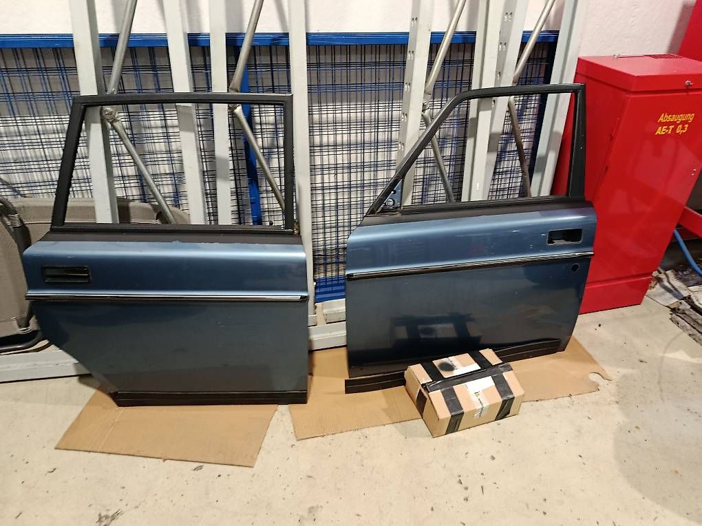 Volvo Tutti pezzi di ricambio auto: Volvo 240 Türen – Usato da Marbach SG venduto da Volvo_Wuebbe