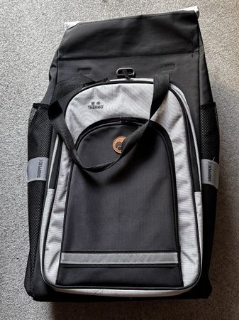 Shopper. Einkaufstasche, sieht aus wie neu, 2 defekte Ecken