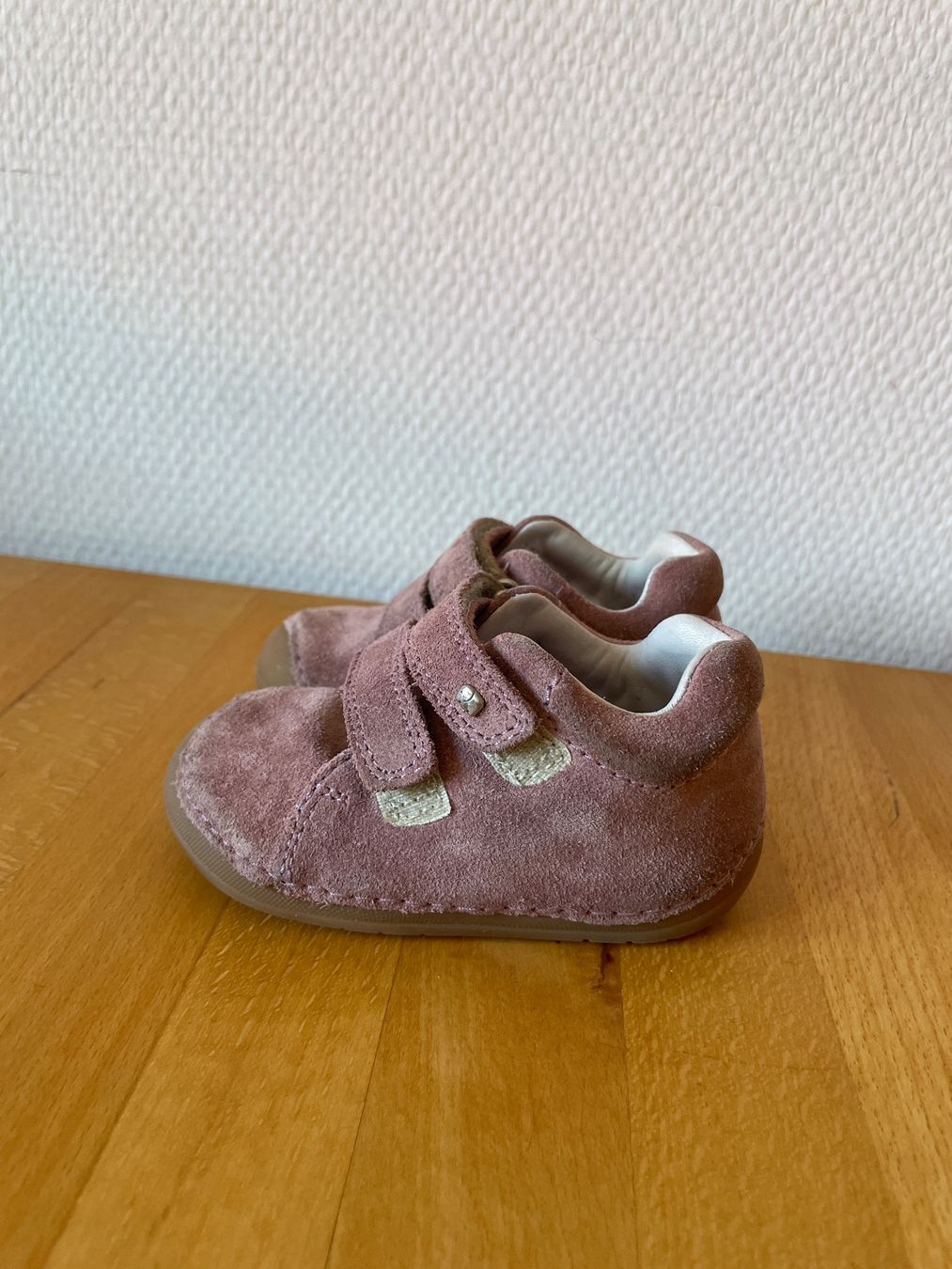 Elefanten Scarpe per ragazzi: Lauflernschuhe Elefanten Gr. 19 – Usato da Wil SG venduto da Homer_j 1