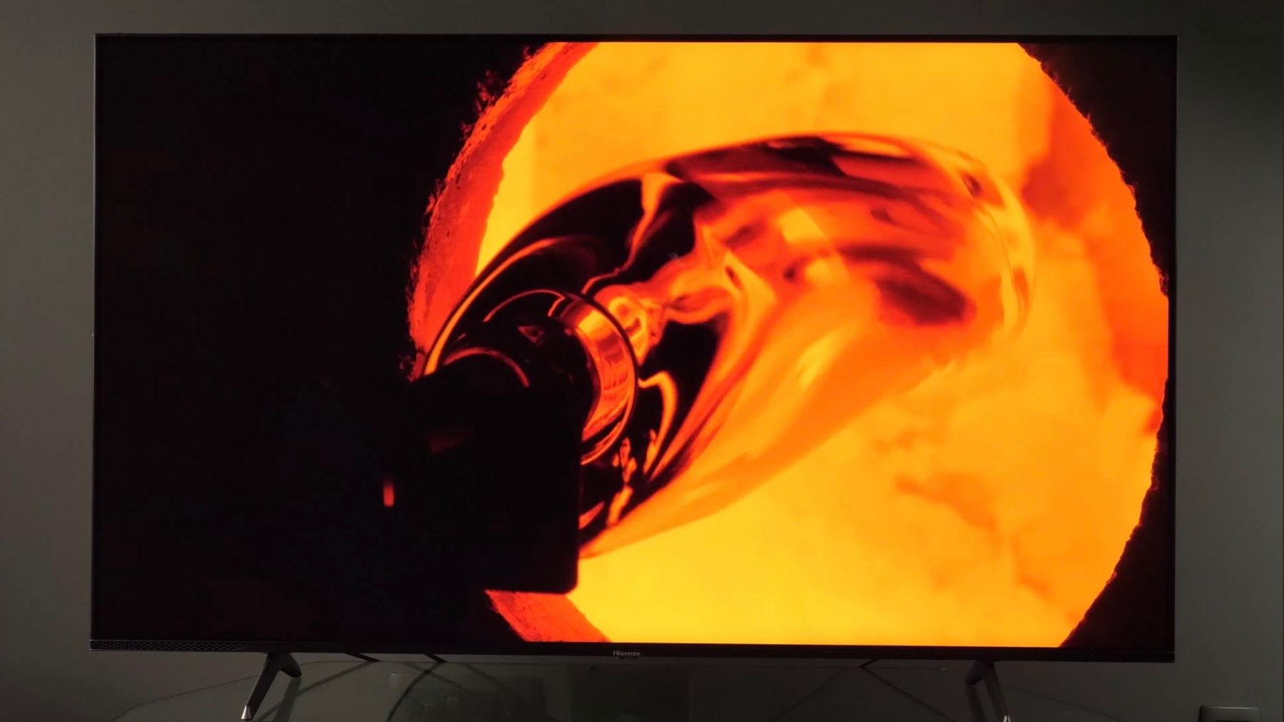 Hisense Fernseher: Hisense 55E7KQ Pro - 4K - 144Hz QLED – Gebraucht aus Vésenaz von jvsro