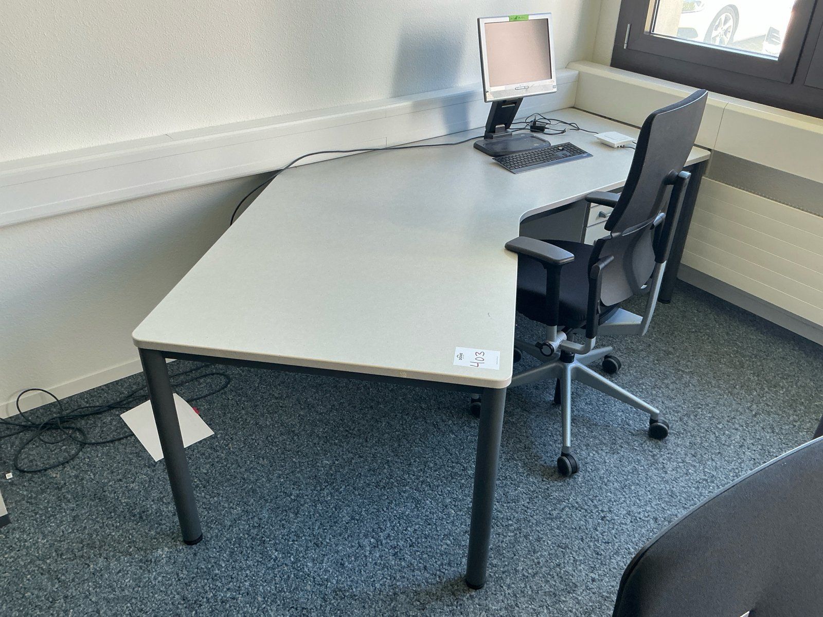 Scrivanie: Hochwertige Büromöbel – Usato da Zürich venduto da PIPM_Switzerland