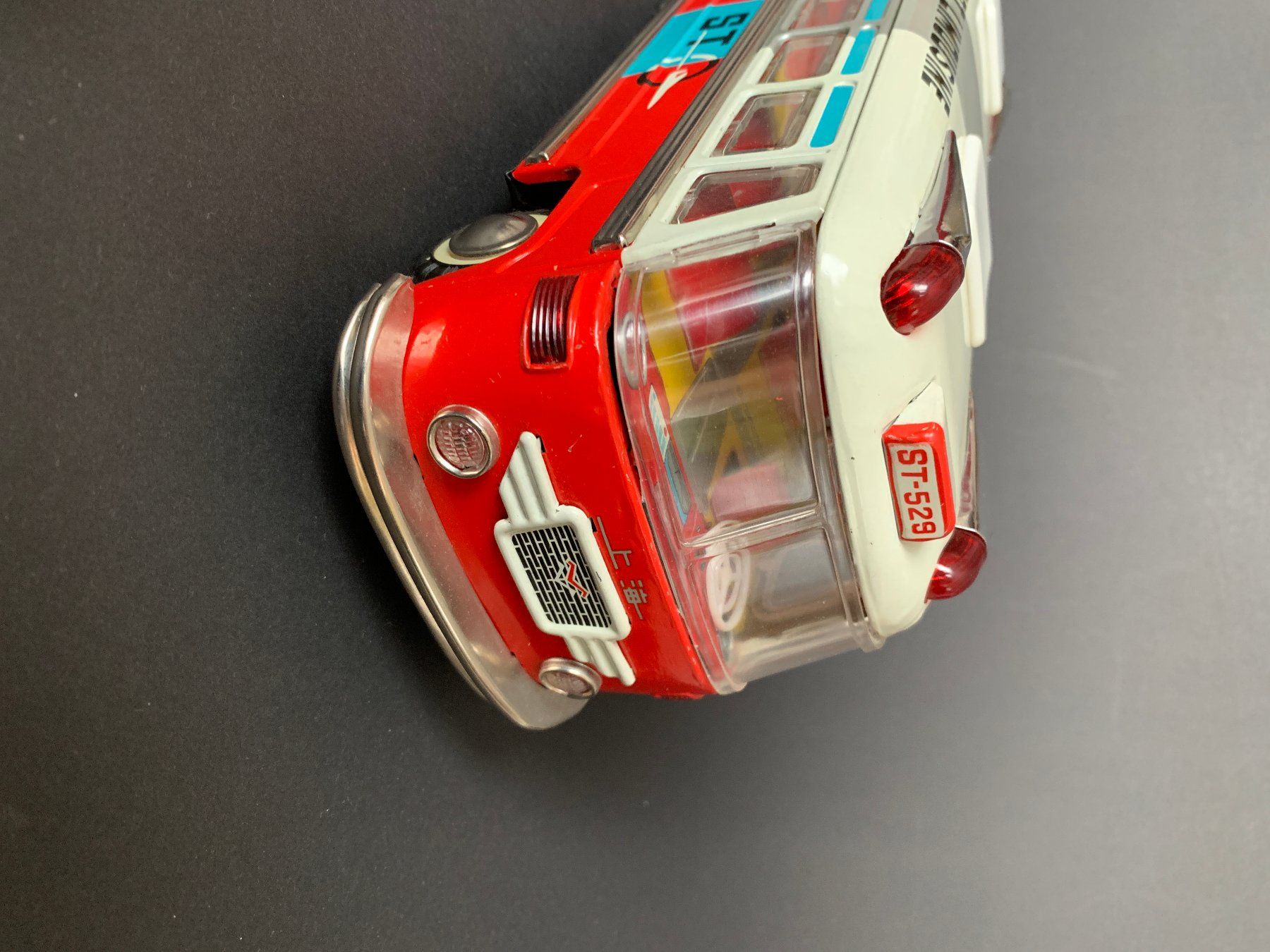 Kit di modellismo & Modellini statici: Vintage Blechspielzeug – Usato da Zürich venduto da Myomesin 1