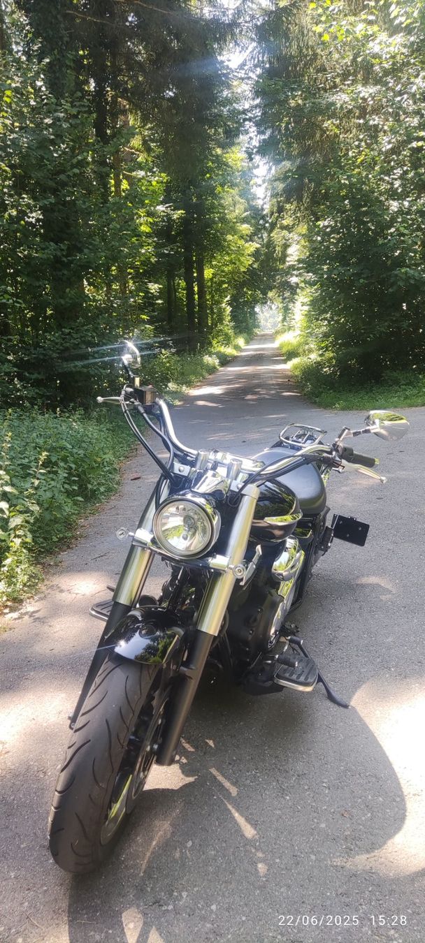 Yamaha Chopper: Yamaha XVS Midnight Star – Gebraucht aus Rafz von Ferrarilino 3