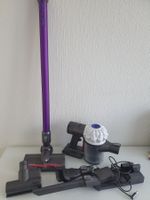 Dyson V6 d'occasion avec plusieurs accessoires